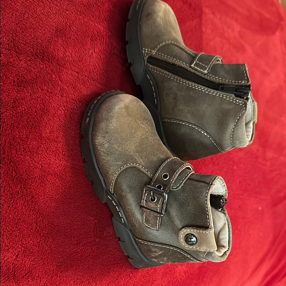 Babybotte brown leather kids shoes
